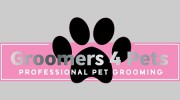 Groomers 2 U