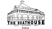 Boathouse Hotel & Restaurant
