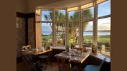 Cairn Bay Lodge