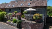 Middle Farm & Cottages